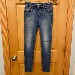 Kensie Faded Washed Ankle Length Skinny Jeans - Size 4